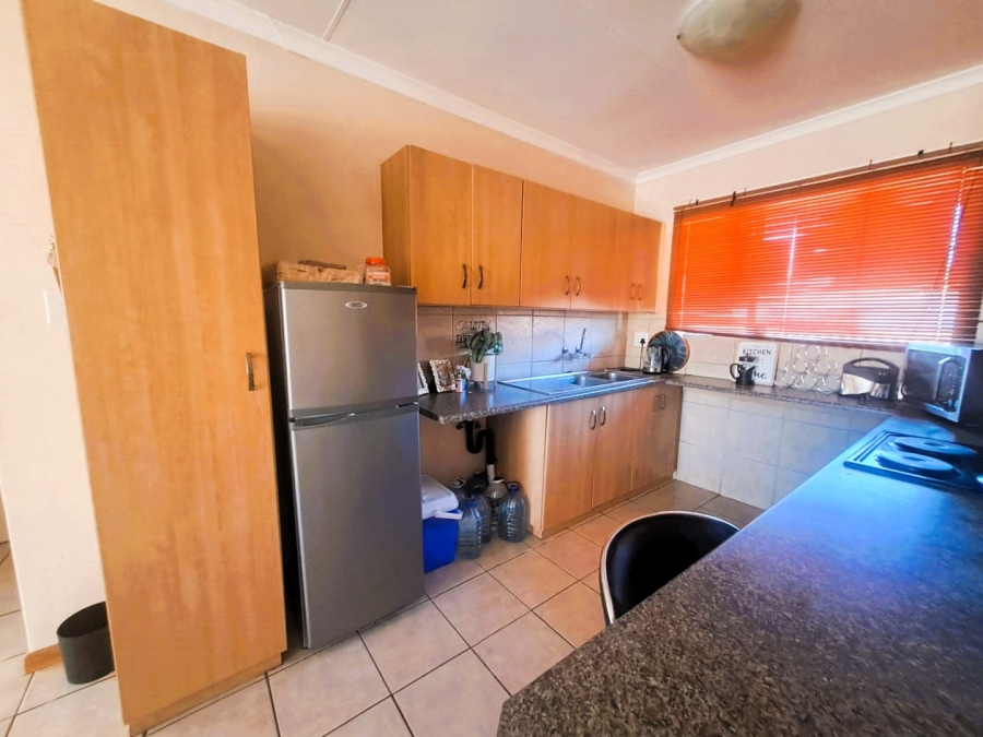 2 Bedroom Property for Sale in Pellissier Free State